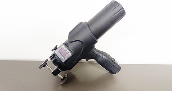 便攜式噴碼機應(yīng)用在重工行業(yè)可以嗎？